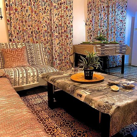 Violeta Apartment With Cozy Balcony Sevilla Zewnętrze zdjęcie